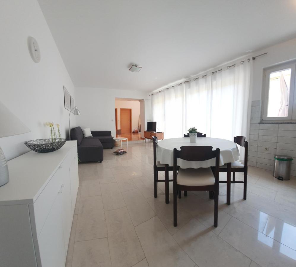 Apartment Brgacelj Kali Exterior foto
